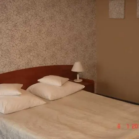 Gromada Centrum 3*